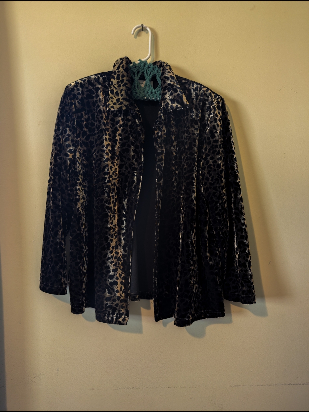Vintage Leopard Print Velvet Blazer
